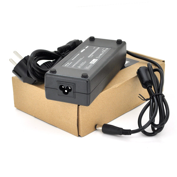 Блок питания MERLION 19.5V 6.7A 120W для ноутбука DELL, разъем 7.4x5.0 мм, кабель 0.9 м + сетевой кабель Блок питания MERLION 19.5V 6.7A 120W для ноутбука DELL, разъем 7.4x5.0 мм, кабель 0.9 м + сетевой кабель