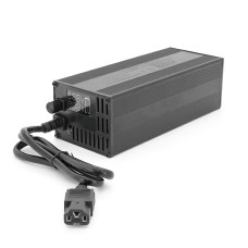 Зарядний пристрій для акумуляторів LiFePO4 48V(58.4V), 16S, 15A, регульований струм, LCD дисплей Зарядний пристрій для акумуляторів LiFePO4 48V(58.4V), 16S, 15A, регульований струм, LCD дисплей