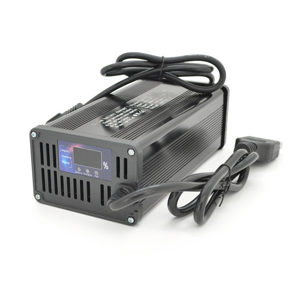 Зарядний пристрій MorningBenRan для акумуляторів LiFePo4 48V( 58,4V),16S,20A, штекер Anderson, цифрова LED-індикація, 180-240V Зарядний пристрій MorningBenRan для акумуляторів LiFePo4 48V( 58,4V),16S,20A, штекер Anderson, цифрова LED-індикація, 180-240V