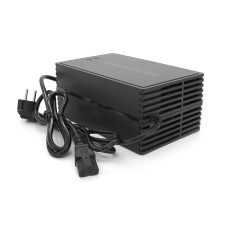 Зарядное устройство для аккумуляторов Li-ion 60V 17S 8A 650W для электроинструментов и электротранспорта с индикатором и компактными размерами 220x122x86mm