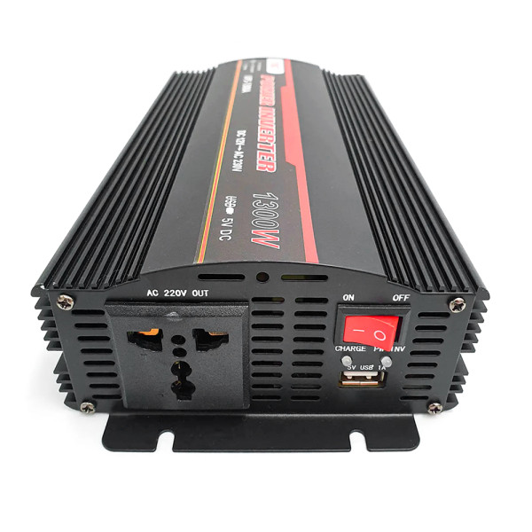 Инвертор напряжения UKC 1300ВА(650Вт)+CHARGE 10A, 12/220V приблизительно, 1 универсальная розетка, Box Инвертор напряжения UKC 1300ВА(650Вт)+CHARGE 10A, 12/220V приблизительно, 1 универсальная розетка, Box