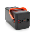 Повербанк ACL PW-53 80000mAh для зарядки устройств 4xUSB с солнечной панелью и фонариком черный/белый Повербанк ACL PW-53 80000mAh для зарядки устройств 4xUSB с солнечной панелью и фонариком черный/белый