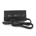 Зарядний пристрій для акумуляторів Li-ion 12V 12,6V 3S 15A Triangle plug з LED-індикацією для електровелосипедів і ДБЖ Зарядний пристрій для акумуляторів Li-ion 12V 12,6V 3S 15A Triangle plug з LED-індикацією для електровелосипедів і ДБЖ