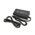 Зарядний пристрій для акумуляторів Li-ion 12V 12,6V 3S 15A Triangle plug з LED-індикацією для електровелосипедів і ДБЖ Зарядний пристрій для акумуляторів Li-ion 12V 12,6V 3S 15A Triangle plug з LED-індикацією для електровелосипедів і ДБЖ
