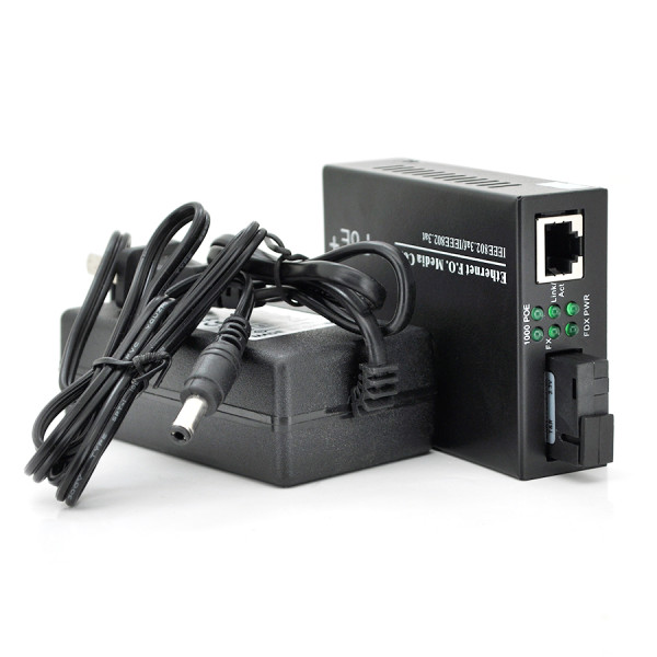 Медіаконвертер POE FT-1G1EPS-20 SC 20km Fast Ethernet 10/100/1000 Мбіт/с з блоком живлення 48В 2,5А для відеоспостереження та офісної мережі Медіаконвертер POE FT-1G1EPS-20 SC 20km Fast Ethernet 10/100/1000 Мбіт/с з блоком живлення 48В 2,5А для відеоспостереження та офісної мережі