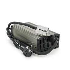 Зарядний пристрій для акумуляторів Li-ion 24V(29,4), 25-30A, роз'єм Anderson, 185x88x60mm Зарядний пристрій для акумуляторів Li-ion 24V(29,4), 25-30A, роз'єм Anderson, 185x88x60mm