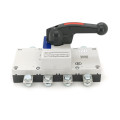 Ручной выключатель/разъединитель/рубильник CHINT NH40-250/4P, 380V, 250A, стандартная рукоятка Ручной выключатель/разъединитель/рубильник CHINT NH40-250/4P, 380V, 250A, стандартная рукоятка