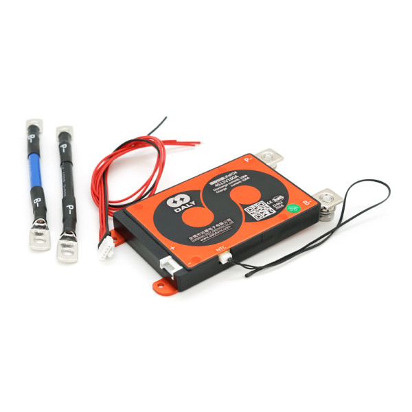 Контроллер BMS DaLy LiFePO4 12V 4S 100A для защиты и управления аккумуляторной батареей Контроллер BMS DaLy LiFePO4 12V 4S 100A для защиты и управления аккумуляторной батареей