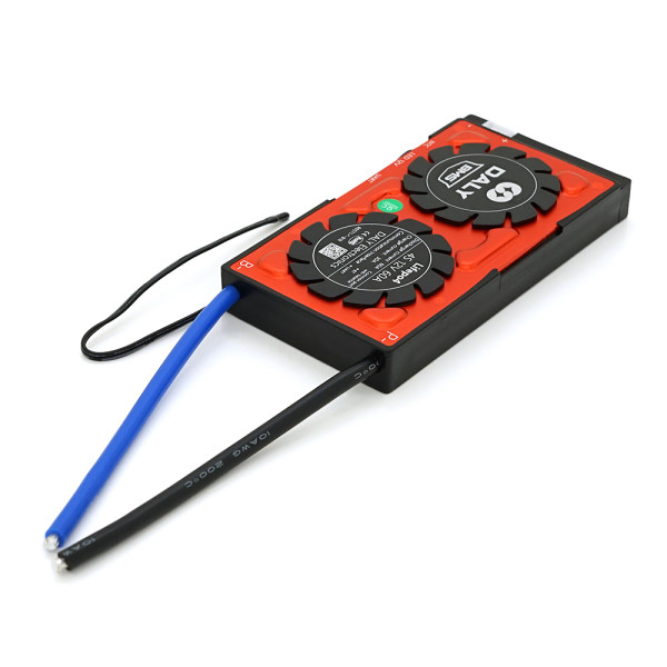 BMS контролер DaLy LiFePO4 12V 4S 3060A з Bluetooth для контролю зарядки та розряду акумуляторних батарей BMS контролер DaLy LiFePO4 12V 4S 3060A з Bluetooth для контролю зарядки та розряду акумуляторних батарей