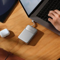 Внешний аккумулятор Powerbank EcoFlow RAPID 5000 мАч с магнитным креплением и MagSafe, серебристый, для мобильных устройств Внешний аккумулятор Powerbank EcoFlow RAPID 5000 мАч с магнитным креплением и MagSafe, серебристый, для мобильных устройств