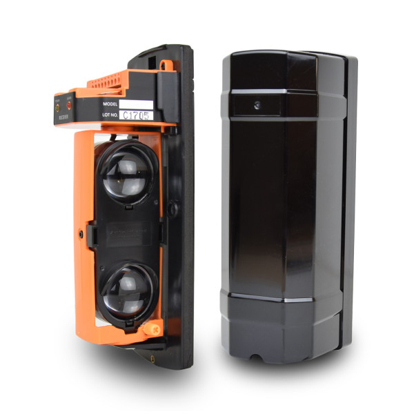 ІЧ-бар'єр Lightwell LBX-100 AF з режимом «антитуман» ІЧ-бар'єр Lightwell LBX-100 AF з режимом «антитуман»