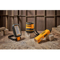 Светодиодный фонарь аккумуляторный DeWALT DCL183 с встроенным аккумулятором 3.6В для освещения на стройке и в быту, световой поток 1000 лм, вес 0.28 кг Светодиодный фонарь аккумуляторный DeWALT DCL183 с встроенным аккумулятором 3.6В для освещения на стройке и в быту, световой поток 1000 лм, вес 0.28 кг