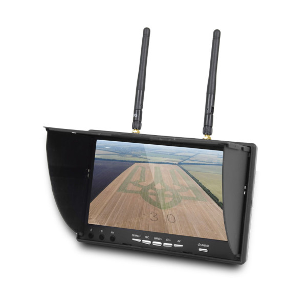 Монітор FPV LCD 7 дюймів із вбудованим приймачем 5.8 GHz для квадрокоптера Монітор FPV LCD 7 дюймів із вбудованим приймачем 5.8 GHz для квадрокоптера