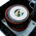 Стабілізатор напруги LPT-1000RD (700W) Стабілізатор напруги LPT-1000RD (700W)